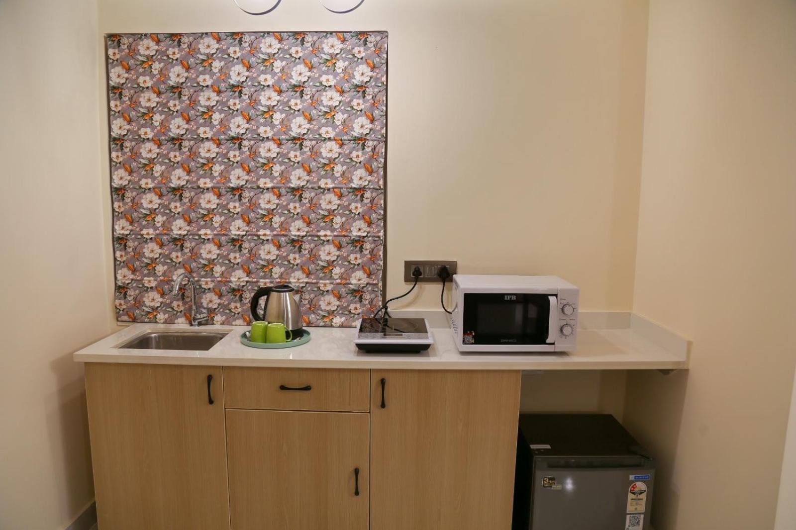 Lumis Studio Apartment Haydarabad Dış mekan fotoğraf